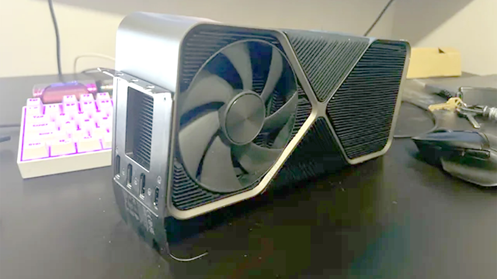 Nvidia RTX 4090 Ti prototype